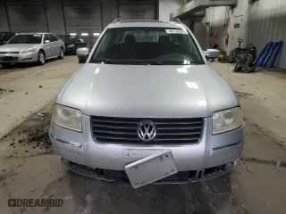 2003 Volkswagen Passat GLX with VIN WVWYH63B13E151741, listed as a Copart auction lot 46726265 with 156,923 mi miles and Clean Title. Bid and sale history available at carsss.com. Image 5.
