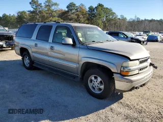 2002 Chevrolet Suburban LT with VIN 1GNEC16Z02J287885, listed as a Copart auction lot 85322374 with 421,757 mi miles and Salvage Title. Bid and sale history available at carsss.com. Image 4.