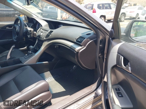 2010 Acura TSX z VIN JH4CU2F64AC033946, wystawiony jako IAAI lot #42544399 z przebiegiem 120 477 mil mil oraz . Historia ofert i sprzedaży dostępna na DreamBid. Obrazek 5.