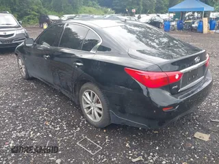 2015 Infiniti Q50 Premium with VIN JN1BV7AR8FM407956, listed as a IAAI auction lot 42724981 with 99,507 mi miles and . Bid and sale history available at DreamBid. Image 3.