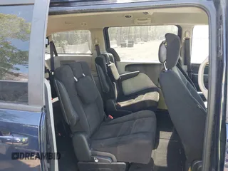 2016 Dodge Grand Caravan SE with VIN 2C4RDGBG2GR146897, listed as a IAAI auction lot 42076396 with 180,603 mi miles and . Bid and sale history available at DreamBid. Image 8.