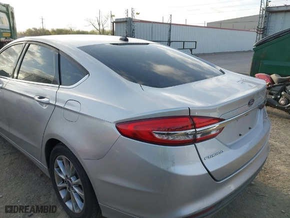 2017 Ford Fusion SE with VIN 3FA6P0H77HR407175, listed as a IAAI auction lot 41817687 with 74,449 mi miles. Bid and sale history available at carsss.com. Image 3.