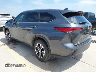 2023 Toyota Highlander L with VIN 5TDKDRAH7PS007332, listed as a IAAI auction lot 42392250 with 51,943 mi miles and . Bid and sale history available at DreamBid. Image 3.