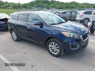 2016 Kia Sorento LX with VIN 5XYPGDA38GG066570, listed as a IAAI auction lot 42205199 with 179,101 mi miles and . Bid and sale history available at DreamBid. Image 1.