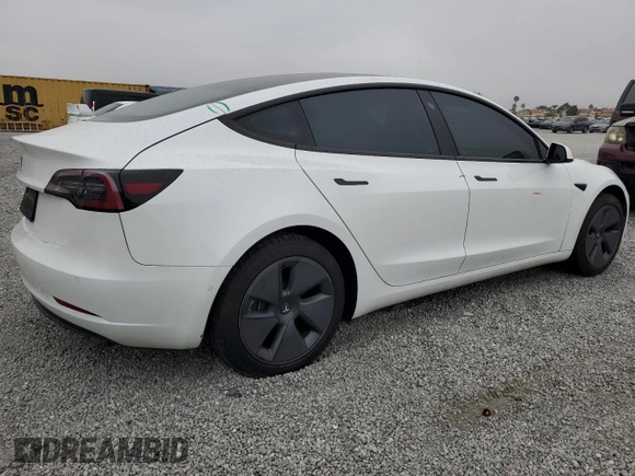 2021 Tesla Model 3 Standard Range Plus z VIN 5YJ3E1EAXMF065760, wystawiony jako Copart lot #54235345 z przebiegiem 54 413 mil mil oraz Szkoda całkowita • Salvage title. Historia ofert i sprzedaży dostępna na DreamBid. Obrazek 3.