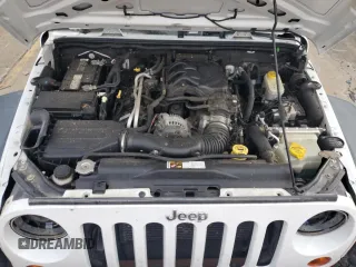 2013 Jeep Wrangler Unlimited Sport z VIN 1C4BJWDG0DL574795, wystawiony jako Copart lot #59230515 z przebiegiem 132 808 mil mil oraz Szkoda całkowita • Salvage title. Historia ofert i sprzedaży dostępna na DreamBid. Obrazek 12.
