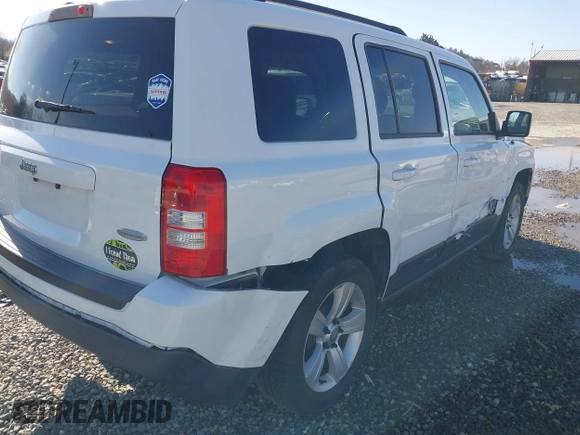 2016 Jeep Patriot High Altitude with VIN 1C4NJPFA0GD640577, listed as a IAAI auction lot 41810147 with 139,423 mi miles and . Bid and sale history available at carsss.com. Image 13.