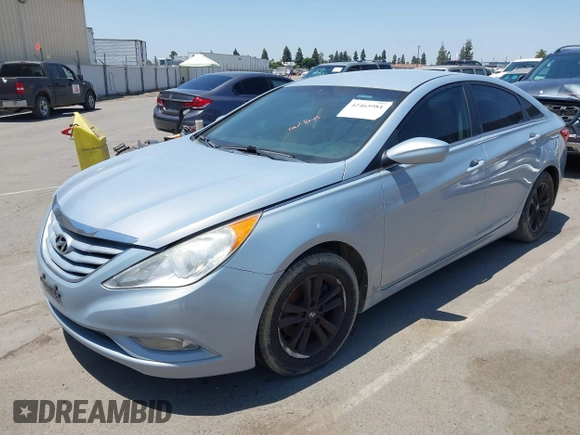 2013 Hyundai Sonata GLS with VIN 5NPEB4AC8DH633421, listed as a IAAI auction lot 42465981 with 116,349 mi miles and . Bid and sale history available at DreamBid. Image 2.