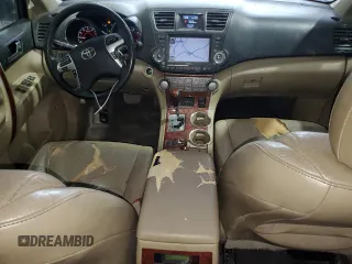 2012 Toyota Highlander Limited z VIN 5TDYK3EH8CS050319, wystawiony jako Copart lot #57393995 z przebiegiem 203 771 mil mil oraz Szkoda całkowita • Salvage title. Historia ofert i sprzedaży dostępna na DreamBid. Obrazek 8.