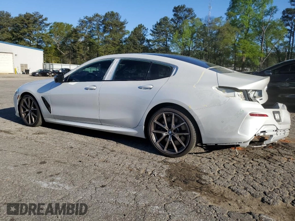 2020 BMW 8 Series M850i with VIN WBAGV8C03LBP49066, listed as a Copart auction lot 48675404 with 28,368 mi miles. Bid and sale history available at carsss.com. Image 2.