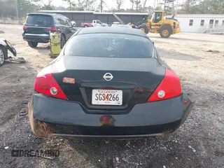 2009 Nissan Altima 2.5 S with VIN 1N4AL24E29C144454, listed as a IAAI auction lot 41792050 with 154,300 mi miles. Bid and sale history available at carsss.com. Image 17.