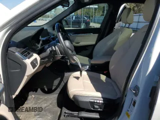2018 BMW X1 sDrive28i with VIN WBXHU7C31J5L06010, listed as a Copart auction lot 50690995 with 44,092 mi miles and Salvage Title. Bid and sale history available at carsss.com. Image 7.