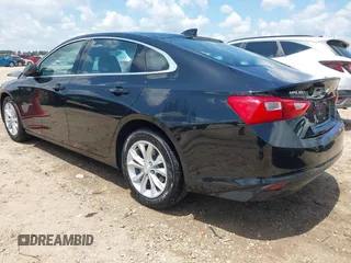 2025 Chevrolet Malibu LT with VIN 1G1ZD5STXSF127685, listed as a IAAI auction lot 42191639 with 17,967 mi miles and . Bid and sale history available at DreamBid. Image 3.