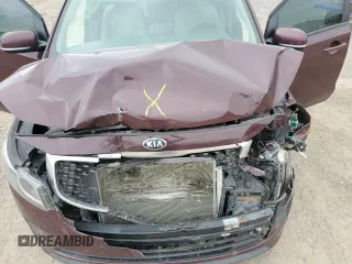 2018 Kia Sedona LX with VIN KNDMB5C18J6353498, listed as a Copart auction lot 71718774 with 249,217 mi miles and Salvage Title. Bid and sale history available at carsss.com. Image 12.