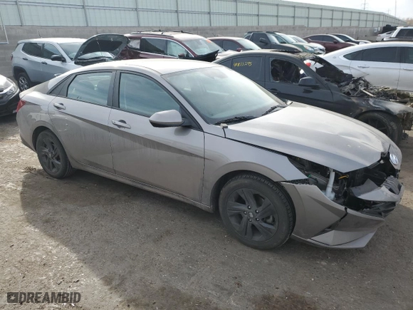 2021 Hyundai Elantra SEL with VIN KMHLM4AGXMU105708, listed as a Copart auction lot 44631275 with 117,994 mi miles and Salvage Title. Bid and sale history available at carsss.com. Image 4.