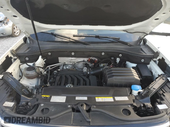 2021 Volkswagen Atlas SEL Premium R-Line with VIN 1V2FE2CA0MC210645, listed as a Copart auction lot 86286854 with Not provided miles and Salvage title. Bid and sale history available at DreamBid. Image 7.