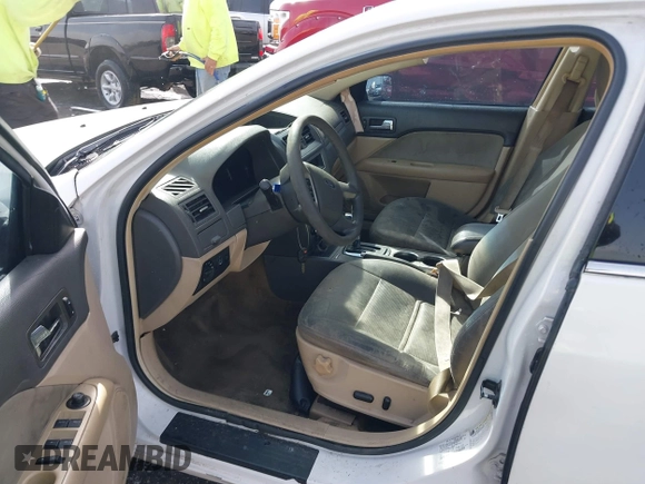 2012 Ford Fusion SE with VIN 3FAHP0HA6CR372044, listed as a IAAI auction lot 41752101 with 160,806 mi miles and . Bid and sale history available at DreamBid. Image 5.