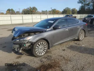 2017 Kia Cadenza Premium with VIN KNALC4J18H5042236, listed as a Copart auction lot 84019434 with 104,531 mi miles and Salvage Title. Bid and sale history available at carsss.com. Image 1.