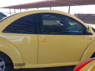1999 Volkswagen Beetle GLS with VIN 3VWCA21C7XM472490, listed as a IAAI auction lot 42347430 with 157,911 mi miles and . Bid and sale history available at DreamBid. Image 12.