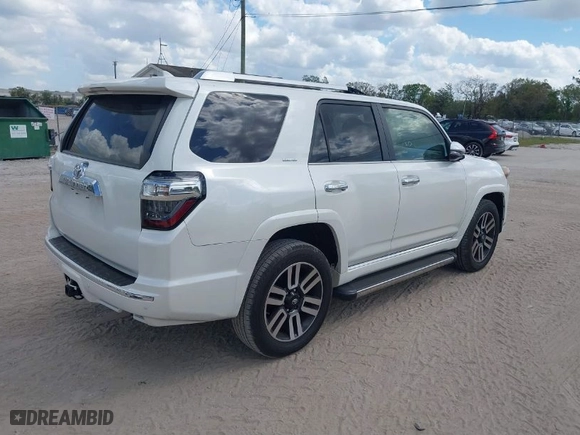 2015 Toyota 4Runner Limited with VIN JTEBU5JR7F5240774, listed as a IAAI auction lot 41710675 with 229,248 mi miles. Bid and sale history available at carsss.com. Image 4.