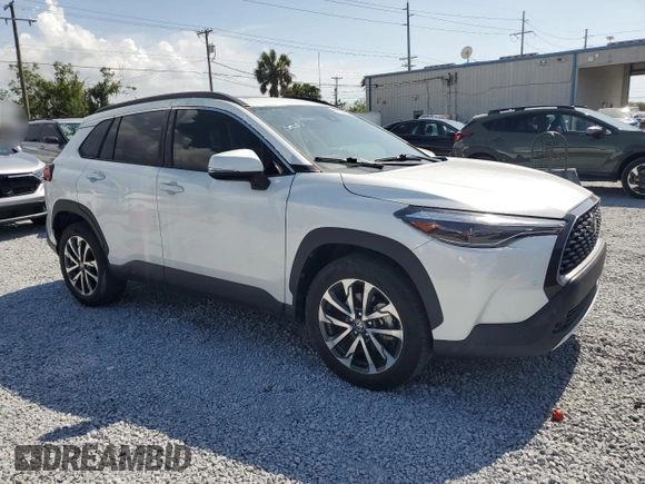 2022 Toyota Corolla Cross XLE с VIN 7MUDAAAG1NV023474, выставлен на аукционе Copart как лот 58534475 с пробегом 7 125 миль миль и Списание • Salvage title. История ставок и продаж доступна на DreamBid. Изображение 4.