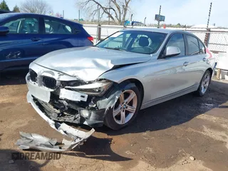 2014 BMW 3 Series 320i with VIN WBA3B1G58ENS81101, listed as a IAAI auction lot 38950717 with 1 mi miles. Bid and sale history available at carsss.com. Image 16.