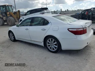 2007 Lexus LS 460 with VIN JTHBL46F275038229, listed as a Copart auction lot 61937645 with 81,691 mi miles and Clean title. Bid and sale history available at DreamBid. Image 2.