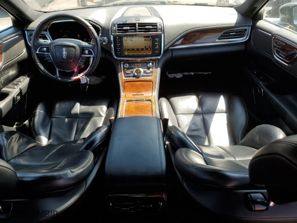 2017 Lincoln Continental Livery with VIN 1LN6L9HK5H5601586, listed as a Copart auction lot 63629144 with 91,068 mi miles and Salvage Title. Bid and sale history available at carsss.com. Image 8.