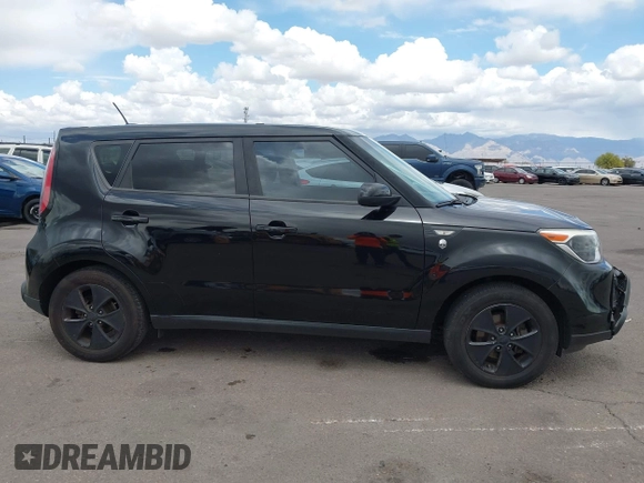 2014 Kia Soul with VIN KNDJN2A23E7010277, listed as a IAAI auction lot 41964507 with 91,726 mi miles. Bid and sale history available at carsss.com. Image 12.