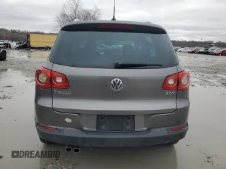 2010 Volkswagen Tiguan Wolfsburg Edition с VIN WVGAV7AX9AW520377, выставлен на аукционе Copart как лот 46697465 с пробегом 117 865 миль миль и Списание • Salvage title. История ставок и продаж доступна на DreamBid. Изображение 6.