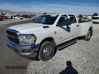 2019 Ram 3500 Tradesman with VIN 3C63RRGL7KG614654, listed as a Copart auction lot 81760714 with 77,615 mi miles and Salvage Title. Bid and sale history available at carsss.com. Image 1.