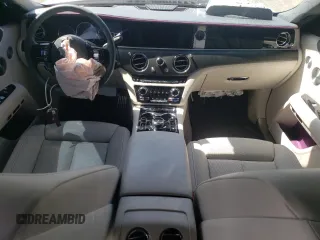 2021 Rolls-Royce Ghost z VIN SCATV0C04MU208558, wystawiony jako Copart lot #54121965 z przebiegiem 15 643 mil mil oraz Szkody całkowita. Historia ofert i sprzedaży dostępna na DreamBid. Obrazek 8.