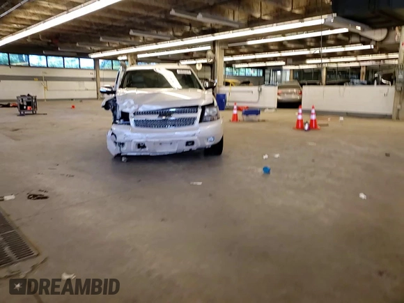 2008 Chevrolet Suburban LTZ with VIN 1GNFK16338R181086, listed as a Copart auction lot 78103044 with 261,931 mi miles and Salvage Title. Bid and sale history available at carsss.com. Image 11.