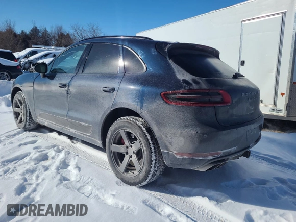 2015 Porsche Macan Turbo z VIN WP1AF2A56FLB97206, wystawiony jako Copart lot #44386585 z przebiegiem 117 376 mil mil oraz Czysty tytuł • Clean title. Historia ofert i sprzedaży dostępna na DreamBid. Obrazek 3.
