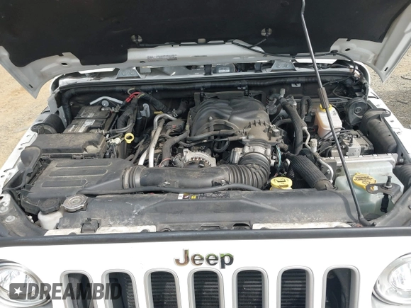 2018 Jeep Wrangler Unlimited Altitude with VIN 1C4HJWEGXJL870606, listed as a IAAI auction lot 42693031 with 92,735 mi miles and . Bid and sale history available at DreamBid. Image 10.