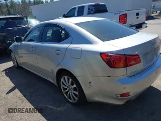 2006 Lexus IS 250 with VIN JTHCK262765001622, listed as a IAAI auction lot 41993744 with 190,407 mi miles and . Bid and sale history available at DreamBid. Image 3.