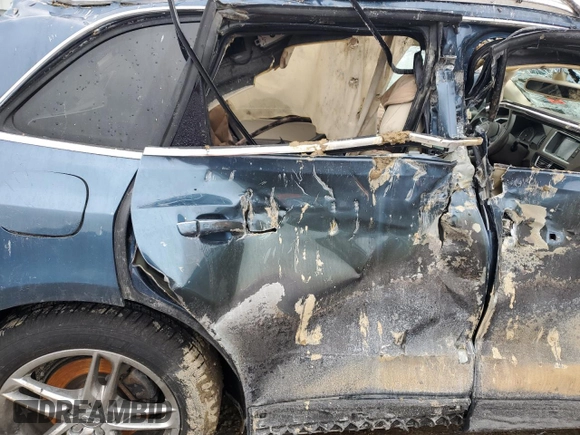 2016 Audi Q5 Premium Plus z VIN WA1D7AFP6GA110248, wystawiony jako Copart lot #51244225 z przebiegiem Nie podano mil oraz Szkoda całkowita • Salvage title. Historia ofert i sprzedaży dostępna na DreamBid. Obrazek 12.