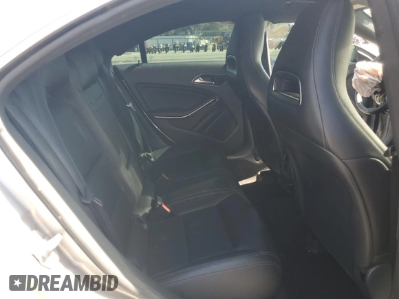 2018 Mercedes-Benz CLA 250 с VIN WDDSJ4EB6JN599357, выставлен на аукционе Copart как лот 56204155 с пробегом 155 172 миль миль и Списание • Salvage title. История ставок и продаж доступна на DreamBid. Изображение 10.