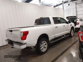 2016 Nissan Titan XD S with VIN 1N6AA1F46GN510414, listed as a IAAI auction lot 41882144 with 237,224 mi miles. Bid and sale history available at carsss.com. Image 4.