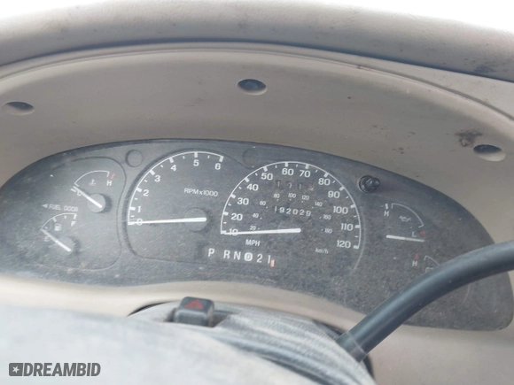 2003 Ford Ranger XL with VIN 1FTYR10U73PB00559, listed as a IAAI auction lot 41203236 with 192,029 mi miles. Bid and sale history available at carsss.com. Image 7.