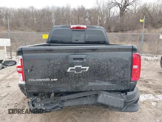2020 Chevrolet Colorado 4WD Z71 with VIN 1GCGTDEN3L1108855, listed as a IAAI auction lot 41517113 with 45,599 mi miles and . Bid and sale history available at DreamBid. Image 16.
