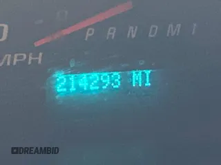 2017 Chevrolet Express Cargo with VIN 1GCWGAFF7H1324799, listed as a IAAI auction lot 42886617 with 214,293 mi miles and . Bid and sale history available at DreamBid. Image 33.