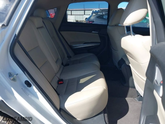 2013 Honda Crosstour EX-L with VIN 5J6TF1H5XDL001706, listed as a IAAI auction lot 41643400 with 177,371 mi miles. Bid and sale history available at carsss.com. Image 8.