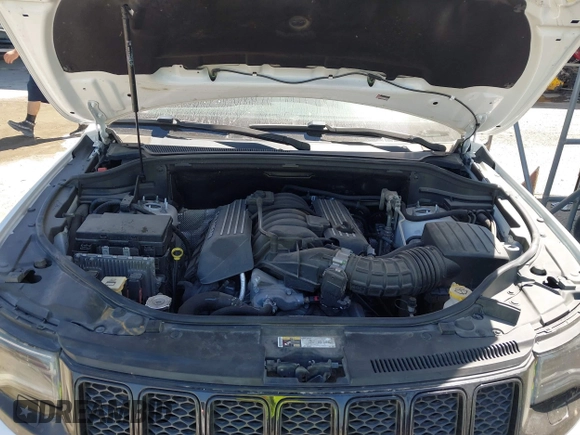 2017 Jeep Grand Cherokee SRT with VIN 1C4RJFDJ0HC699537, listed as a IAAI auction lot 41781500 with 105,640 mi miles. Bid and sale history available at carsss.com. Image 10.