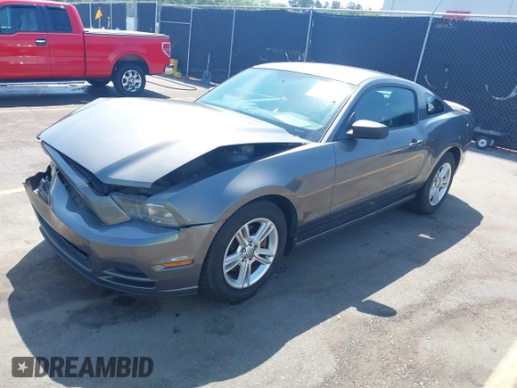 2013 Ford Mustang V6 with VIN 1ZVBP8AM5D5225864, listed as a IAAI auction lot 42167957 with 113,958 mi miles and . Bid and sale history available at DreamBid. Image 2.