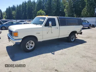 1989 Ford F-250 с VIN 1FTHF25G3KPA13726, выставлен на аукционе Copart как лот 63869345 с пробегом 7 295 миль миль и Списание • Salvage title. История ставок и продаж доступна на DreamBid. Изображение 1.