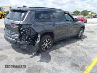 2024 Jeep Grand Cherokee Limited with VIN 1C4RJKBG7R8602211, listed as a IAAI auction lot 42182703 with 14,988 mi miles and . Bid and sale history available at DreamBid. Image 4.