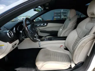2013 Mercedes-Benz SL 550 z VIN WDDJK7DA5DF019453, wystawiony jako Copart lot #58339275 z przebiegiem 91 013 mil mil oraz Szkody całkowita. Historia ofert i sprzedaży dostępna na DreamBid. Obrazek 7.