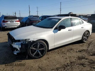 2024 Volvo S60 Core Dark Theme with VIN 7JRL12FK6RG322727, listed as a Copart auction lot 48374445 with 20,016 mi miles and Salvage Title. Bid and sale history available at carsss.com. Image 1.