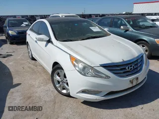 2012 Hyundai Sonata 2.4L Limited PZEV with VIN 5NPEC4AC9CH438570, listed as a IAAI auction lot 42040728 with 244,906 mi miles. Bid and sale history available at carsss.com. Image 1.